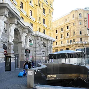 https://annapoli-rooms.hotels-amalfi.com